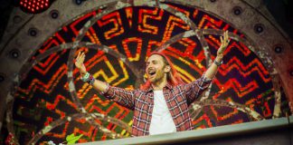 David Guetta – Canlı Performans @Tomorrowland 2016