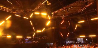 Armin Van Buuren – Canlı Performans @Ultra Music Festival 2016 (A State Of Trance Stage)